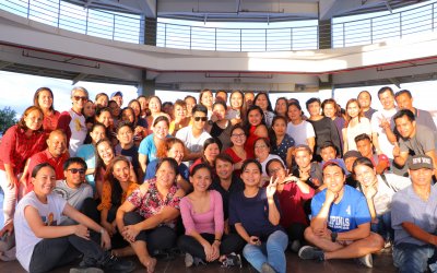 Admin Staff Pakiglambigit! on a hot and windy day